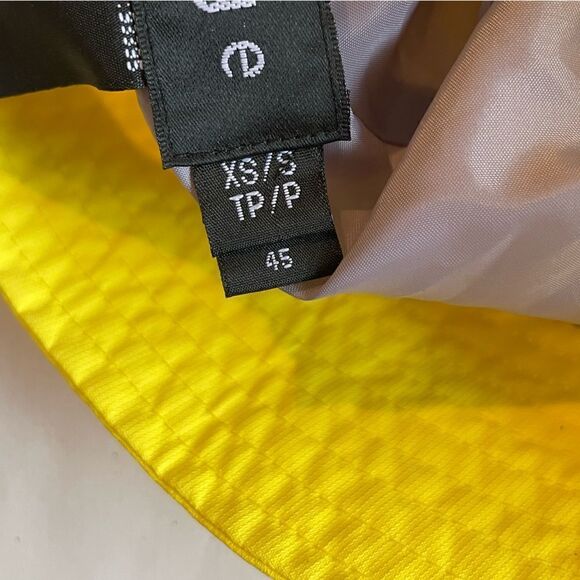 Nuage Waterproof Bucket Hat Yellow Size XS - Picture 4 of 6